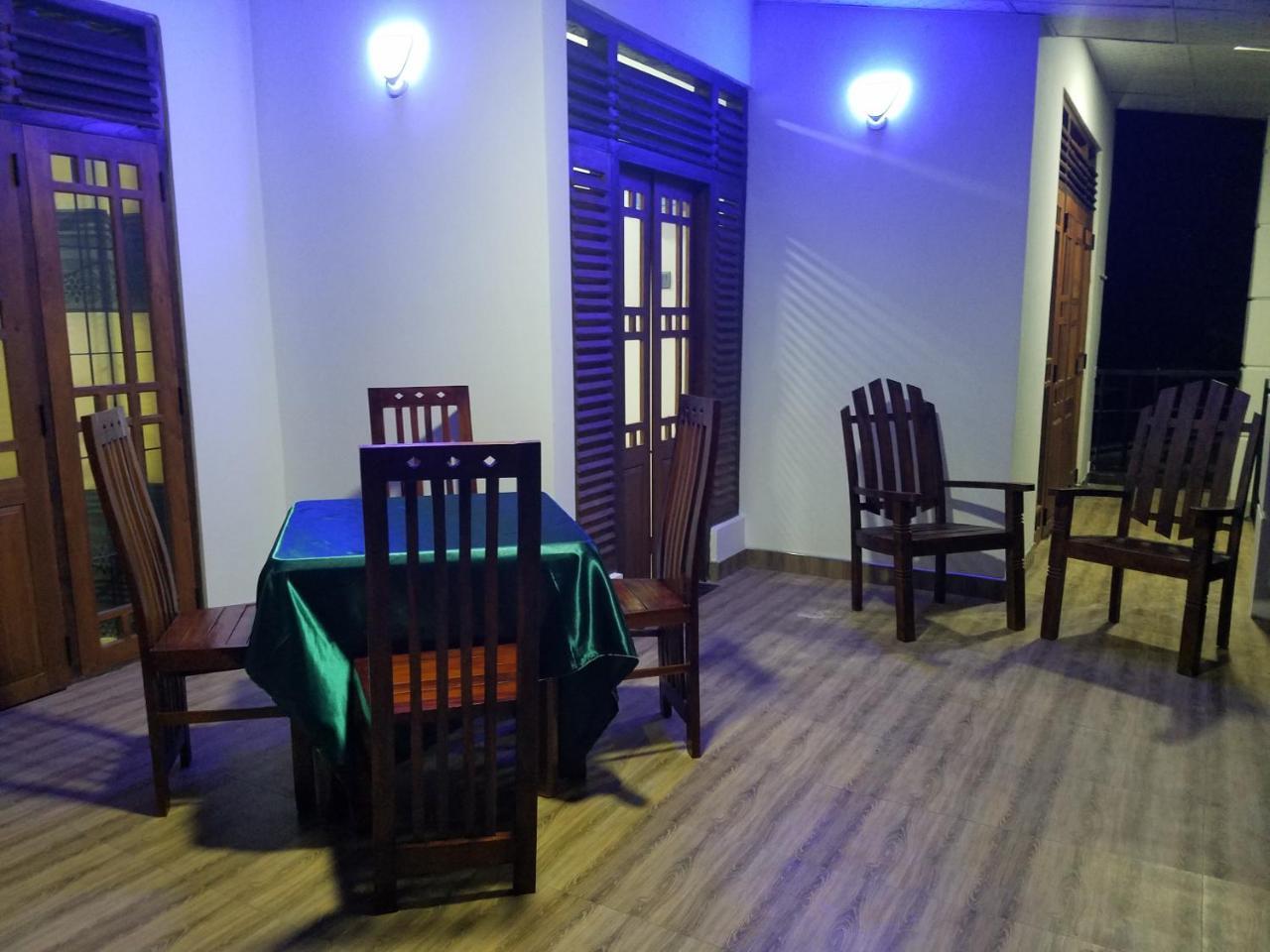 Yashumi Homestay Dambulla Exterior foto
