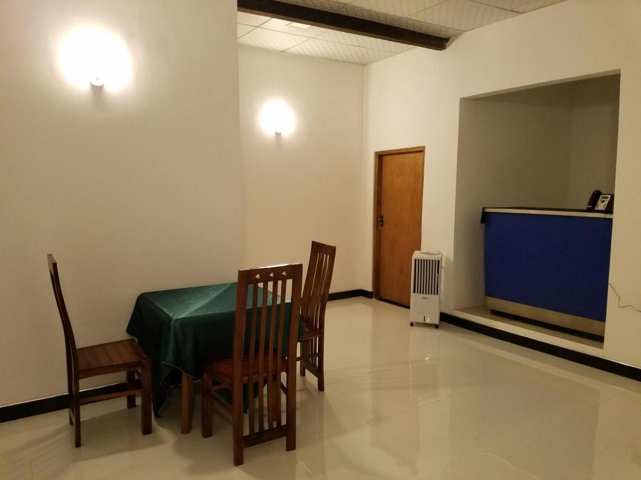 Yashumi Homestay Dambulla Exterior foto